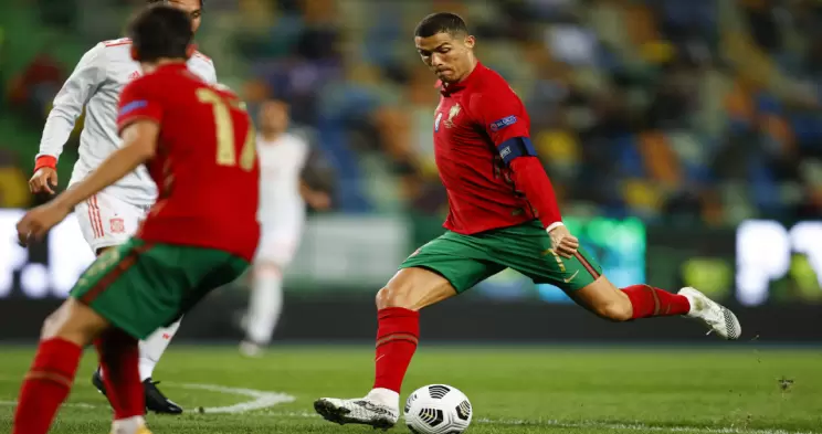 欧冠今晚比赛预测_欧冠今晚比赛预测体育直播免费高清在线无插件_欧冠今晚比赛预测多平台体育直播-24直播